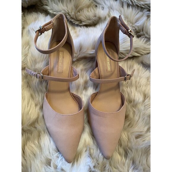 ANTONIO MELANI Shoes - Antonio Melani Nude Suede Pointed Toe Ankle Strap Pumps Women's Size 8M